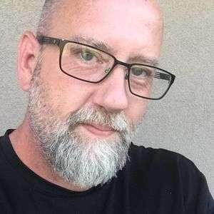 Meet your Posher, Kenneth